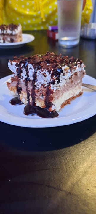 Gastro Hotel Happy Days