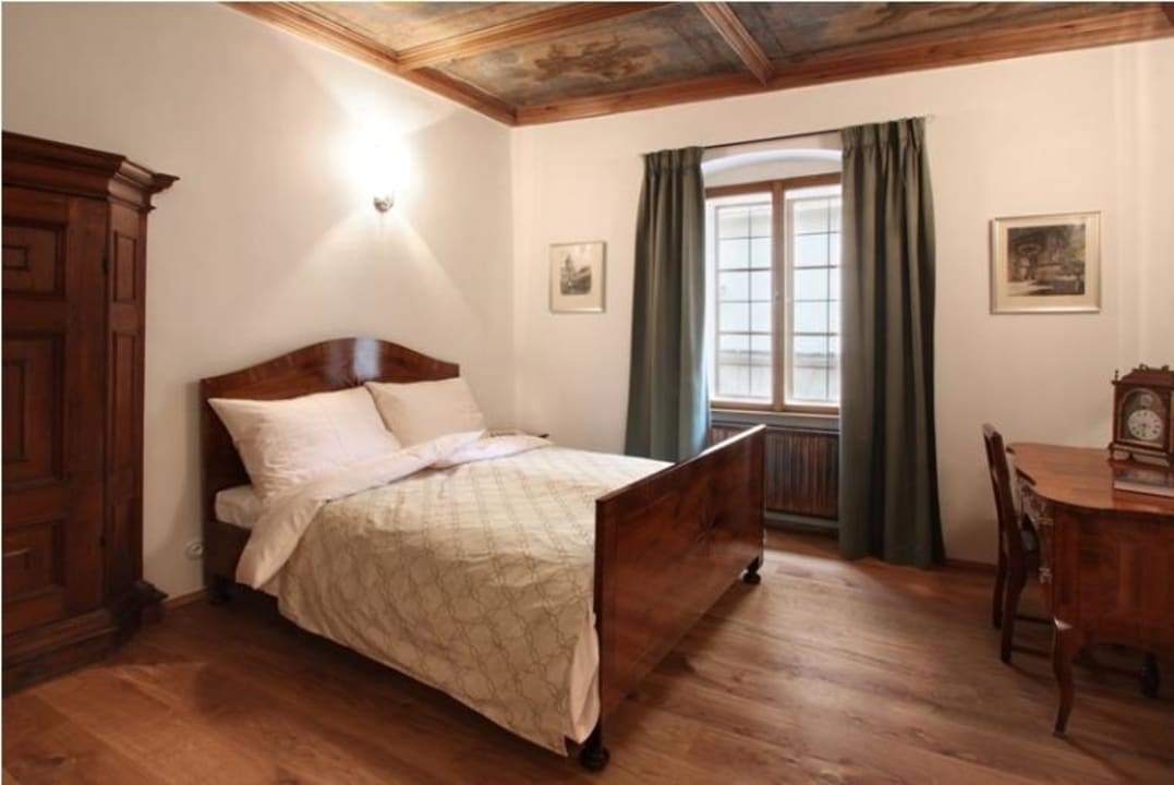 Diezenhofer bed room Hotel At the Green Grape - U Zeleného hroznu