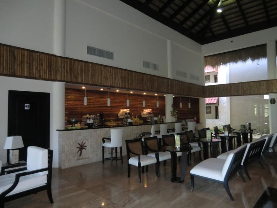 Lobbybar TRS Turquesa Hotel - Adults only