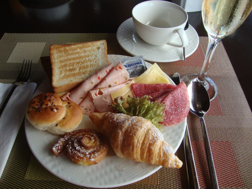 Mein Frühstücksteller  Veligandu Maldives Resort Island