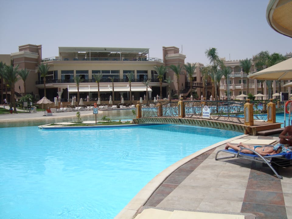 Außenansicht Beach Albatros Resort
