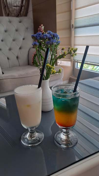 Gastro Saturn Palace Resort Hotel