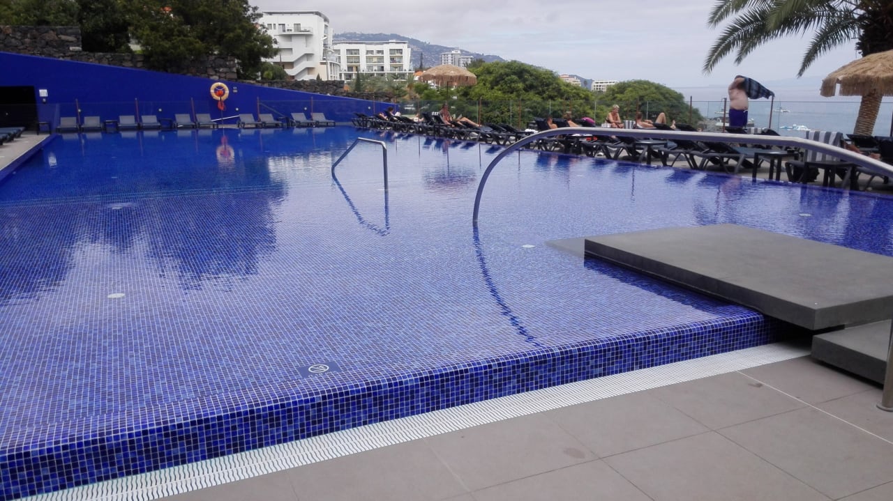 Pool Hotel Baia Azul