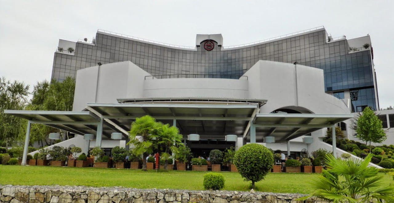 Frontview Mak Albania Hotel