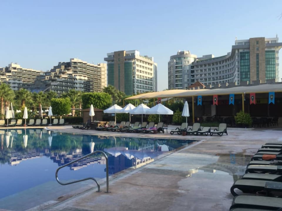 Widok hotelu Sherwood Exclusive Lara