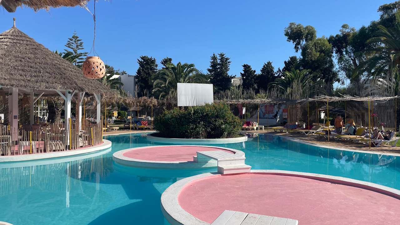 Pool Shalimar Hammamet