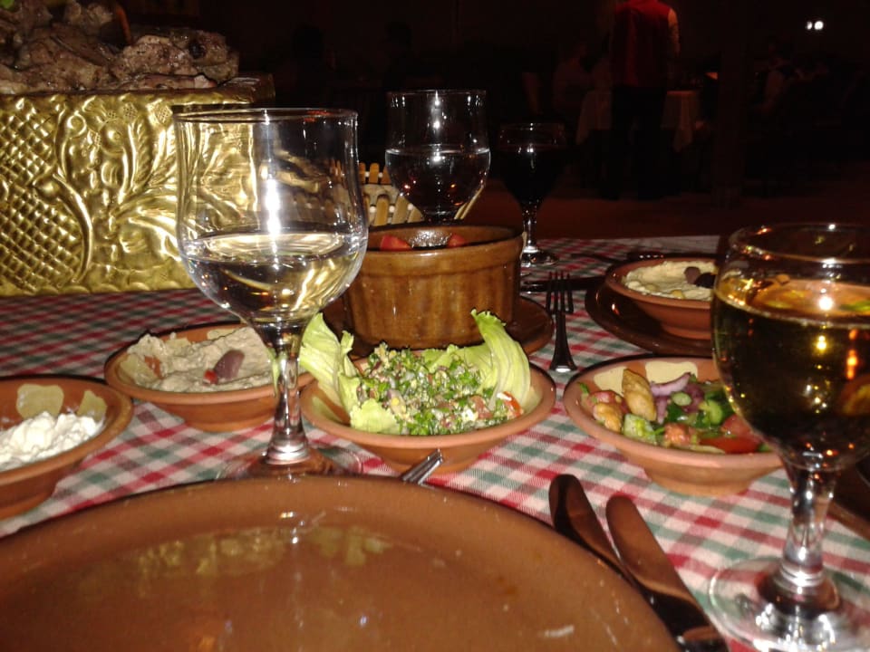 Ужин Desert Rose