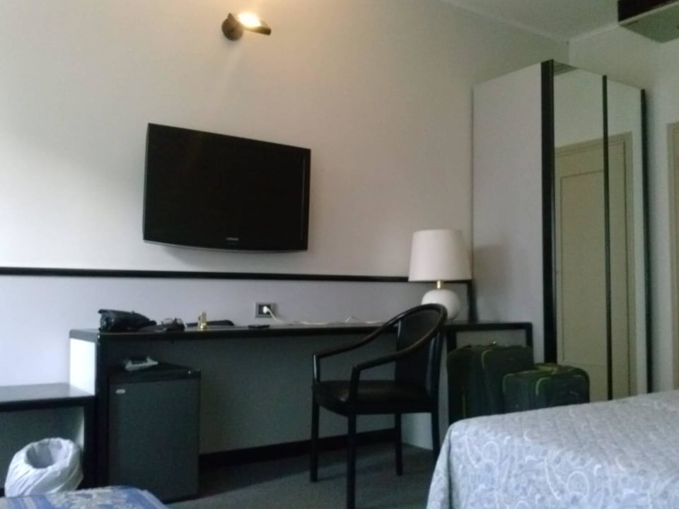 Room IQ Hotel Milano