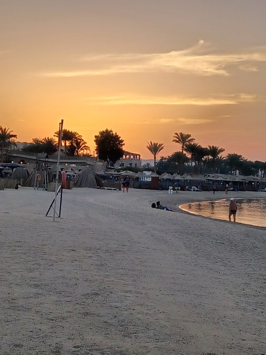 Strand Pensée Royal Garden Beach Resort