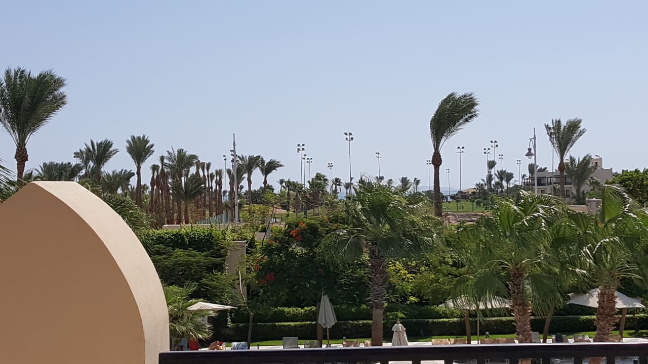 Ausblick Steigenberger Aqua Magic