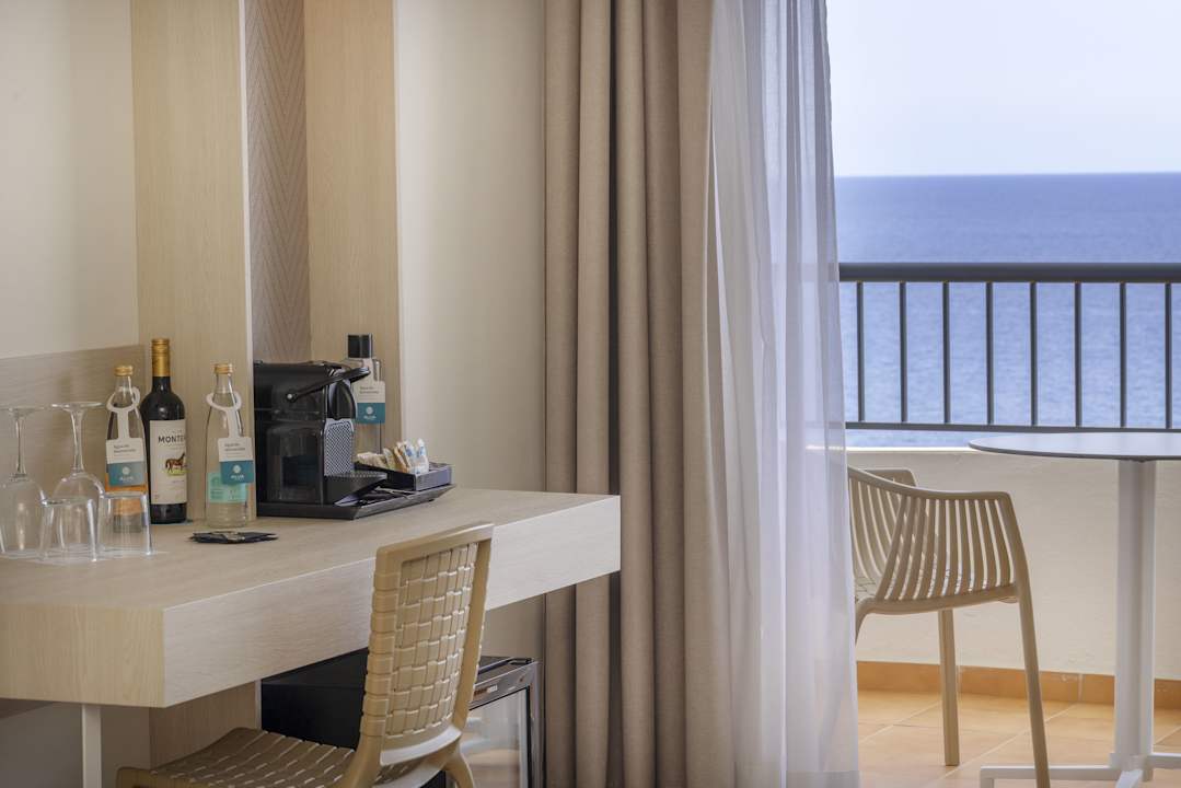 Zimmer Alua Calas de Mallorca Resort