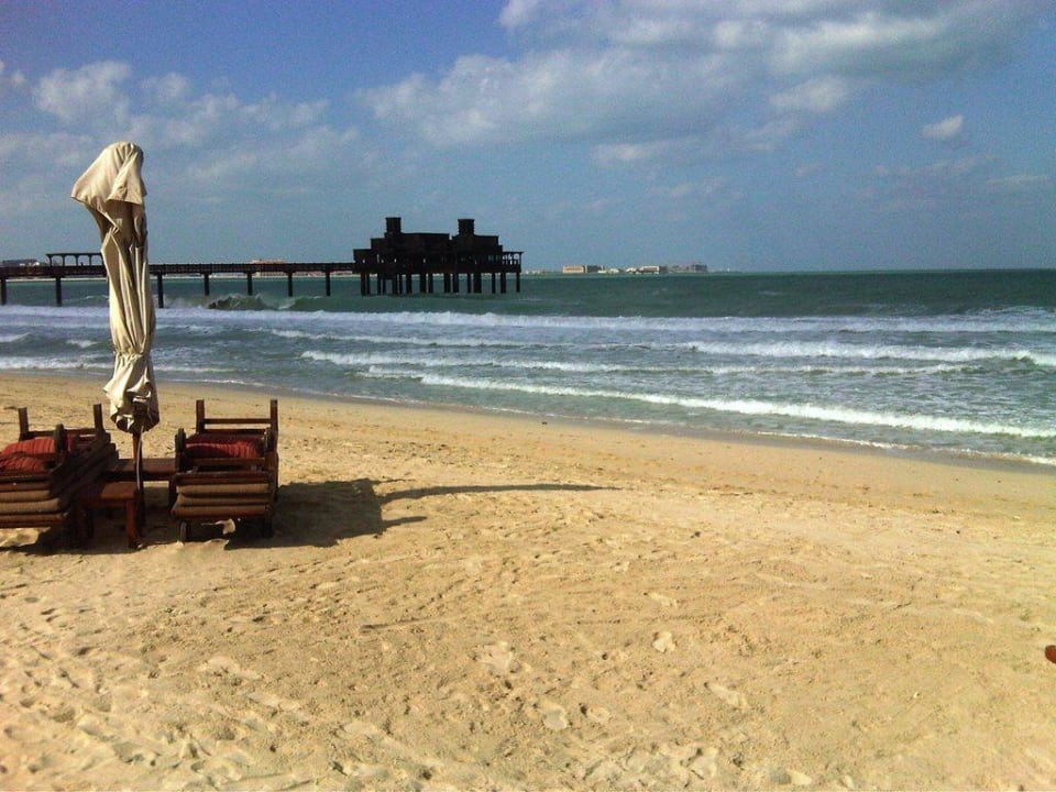 Hotel Strand- nähe Burj Al Arab und Wild Wadi Jumeirah Al Qasr