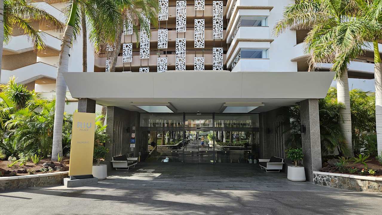 Außenansicht Hotel Riu Palace Palmeras