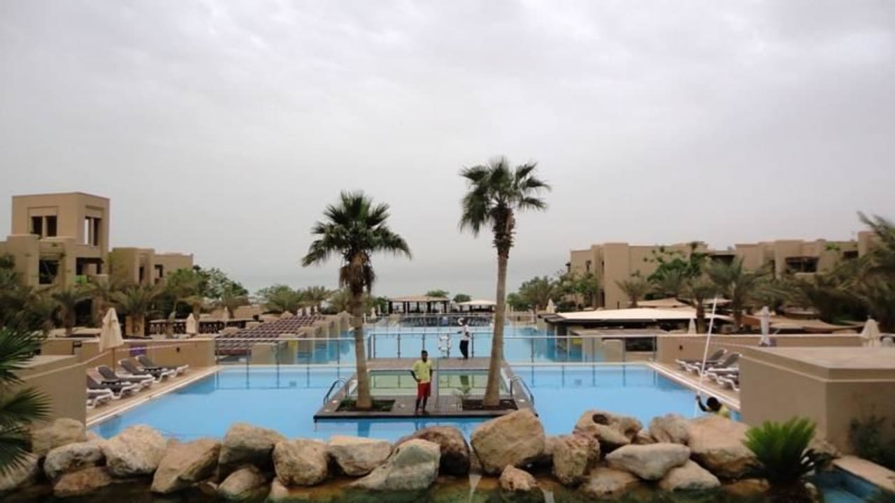 Pool area Holiday Inn Resort Dead Sea