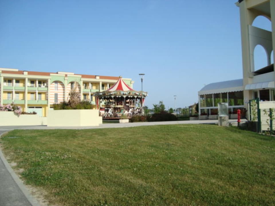 Blick vom Hotel aus kommend Residence I Tamerici