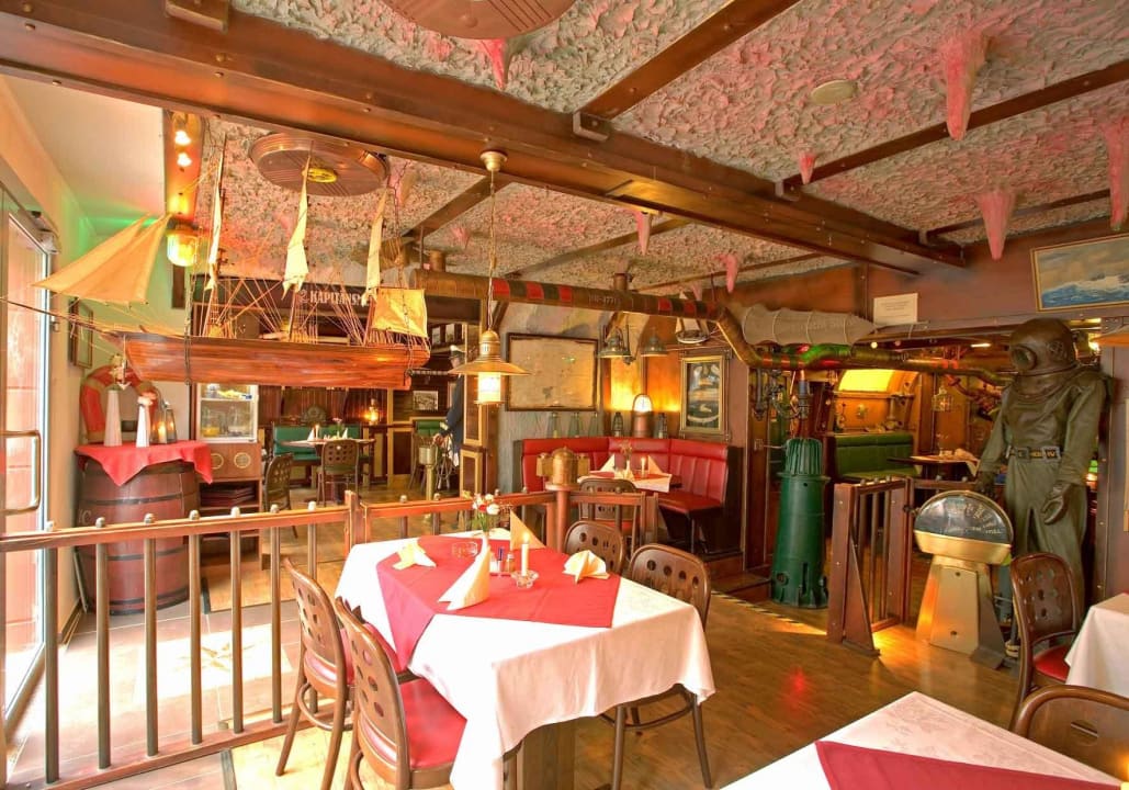 Restaurant III U-Nautic Restautant & Pension