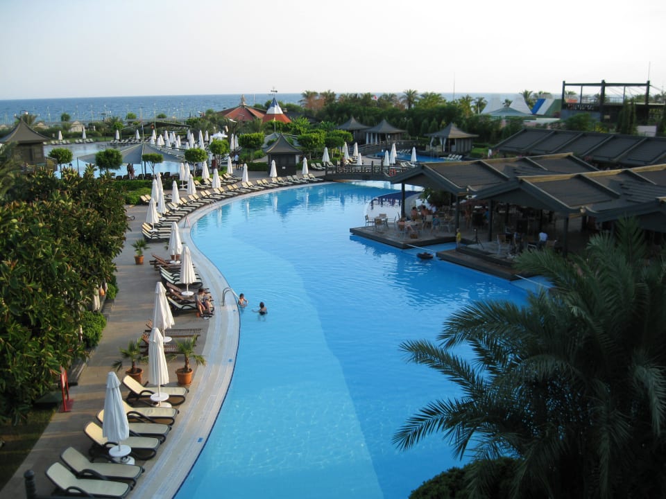 Pool Limak Lara Deluxe Hotel & Resort