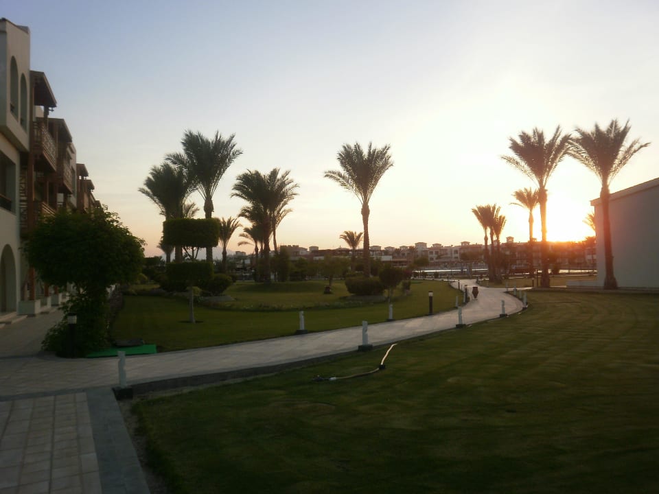 Gartenanlage/Wege Pickalbatros Dana Beach Resort - Hurghada