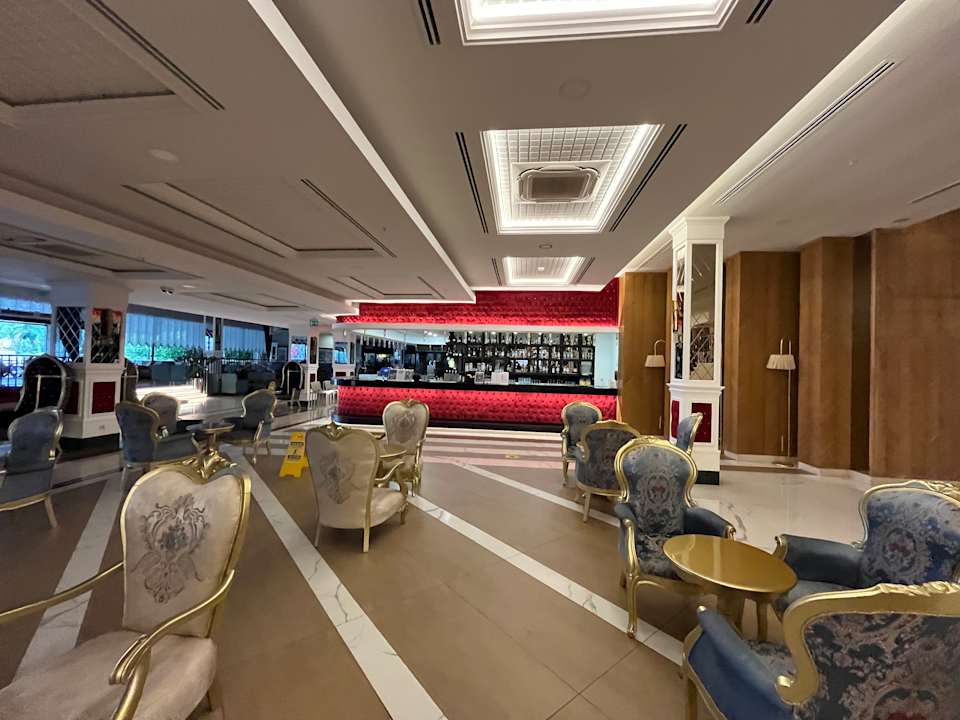 Lobby Dream World Palace Hotel