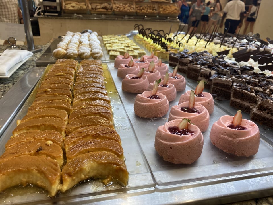 Gastro Hotel Viva Dominicus Beach by Wyndham - All Inclusive Resort