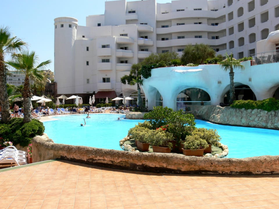 Poolbereich db San Antonio Hotel + Spa