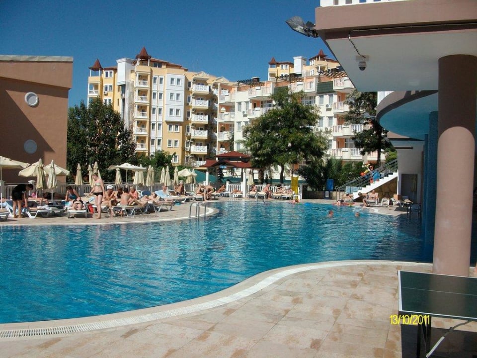 Der Hauptpool Hotel Club Paradiso