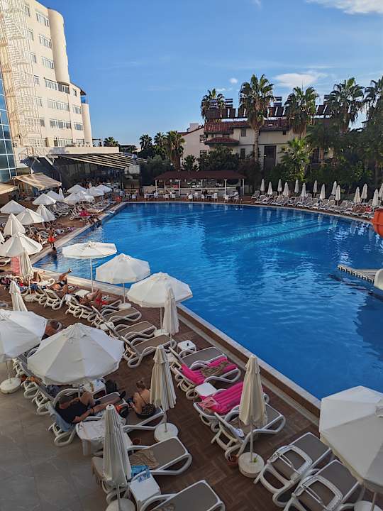 Pool Narcia Resort Side