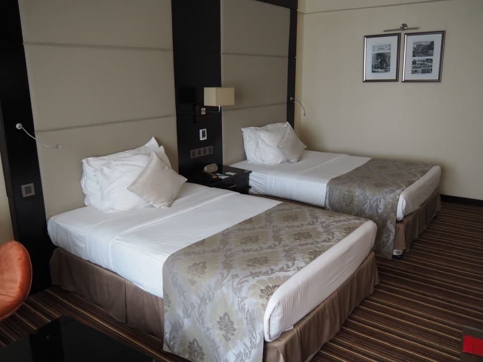 Zimmer Ramada by Wyndham Colombo