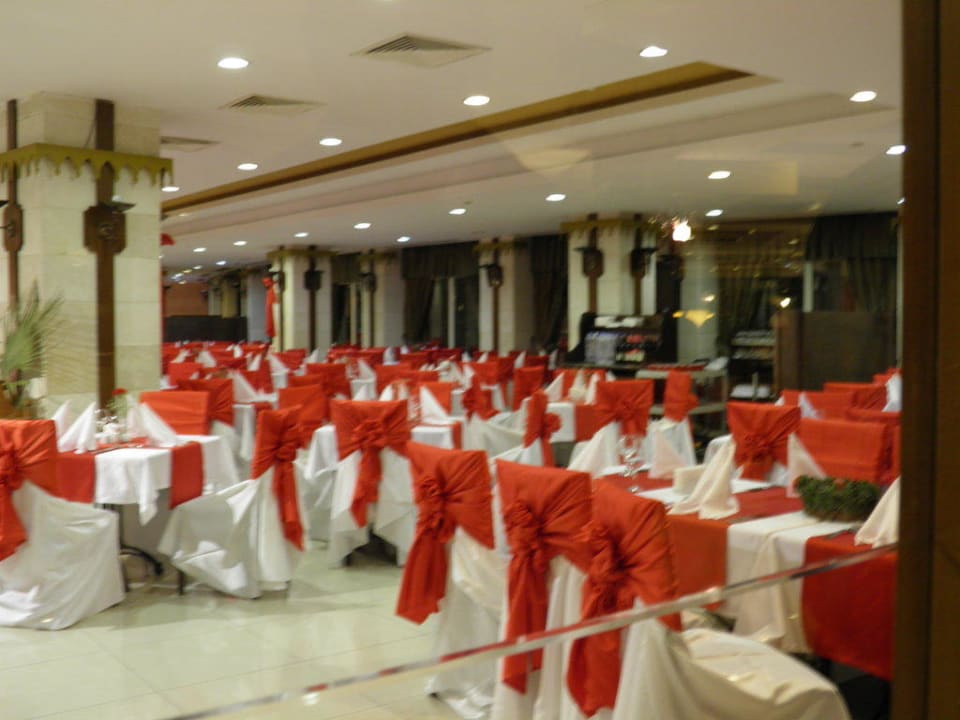 Restaurant for christmas Sherwood Exclusive Lara