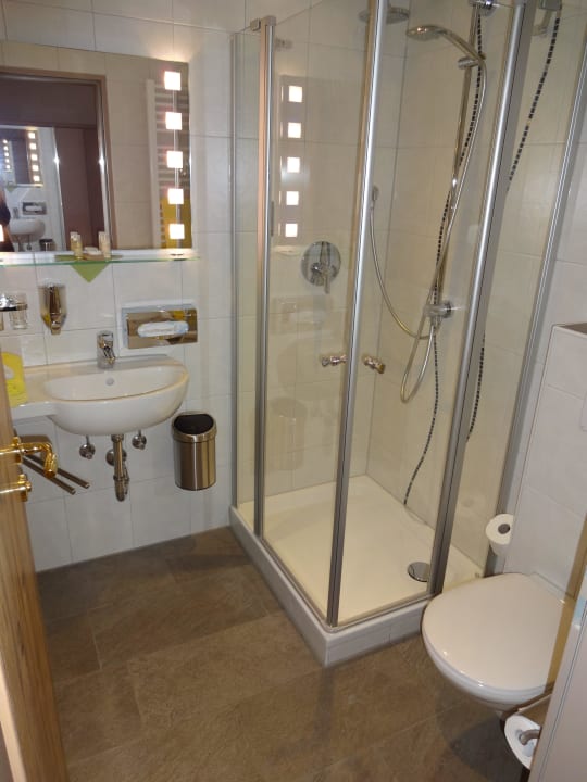 Bad Zimmer 12 Alpchalet Schwanstein