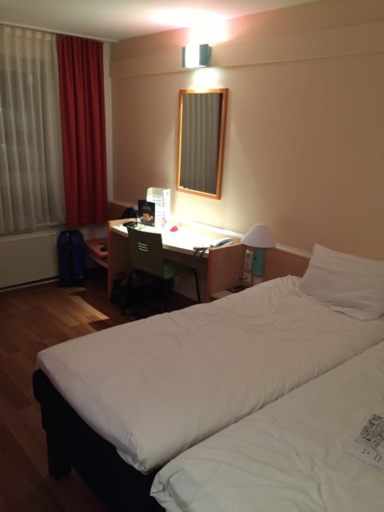 Zimmer B&B Hotel Aachen-Hbf