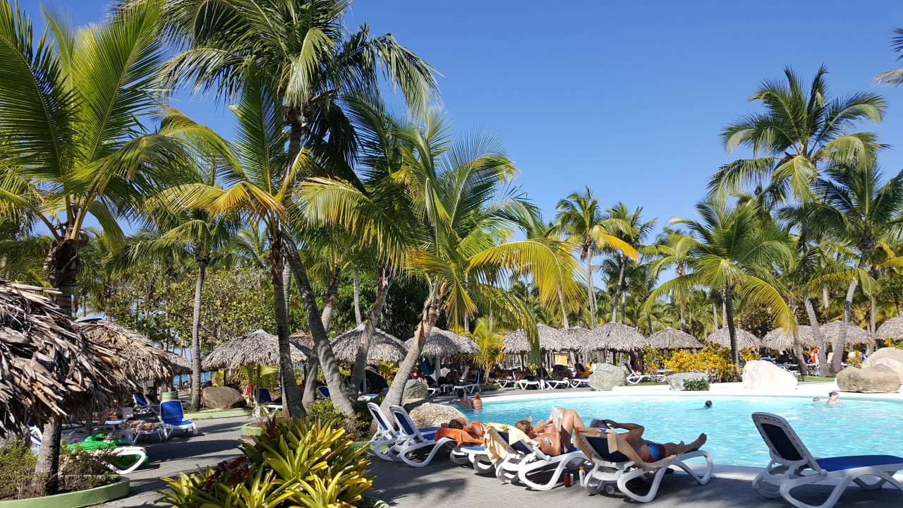 Pool Playabachata Hotel