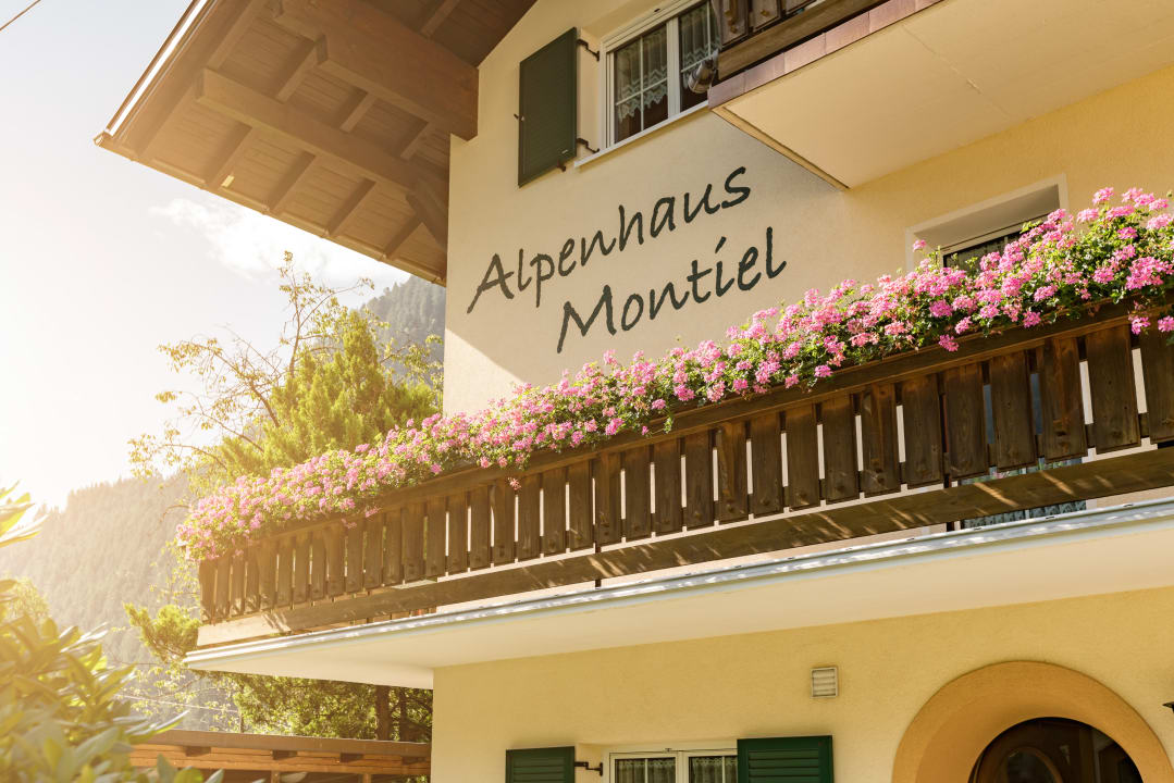 Außenansicht Alpenhaus Montiel