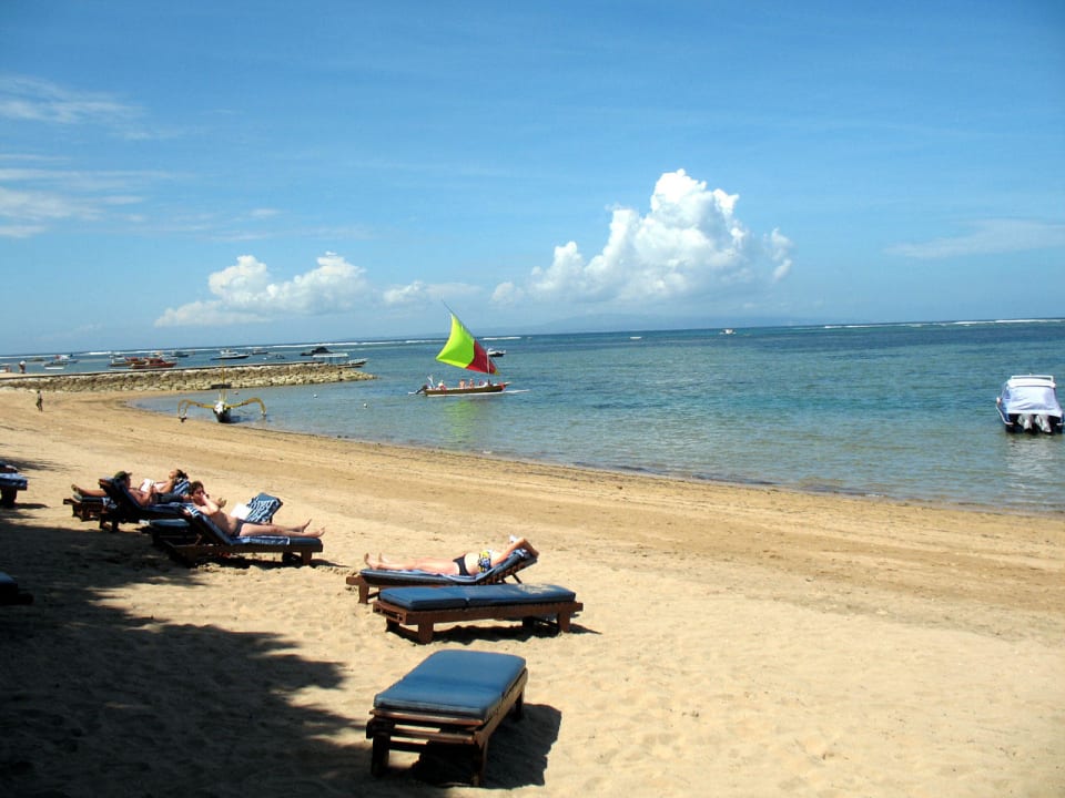 Strand Puri Santrian