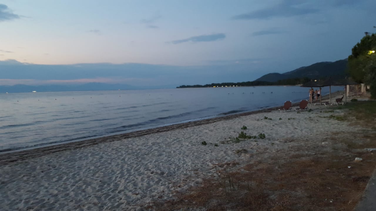 Strand  Alea Hotel & Suites