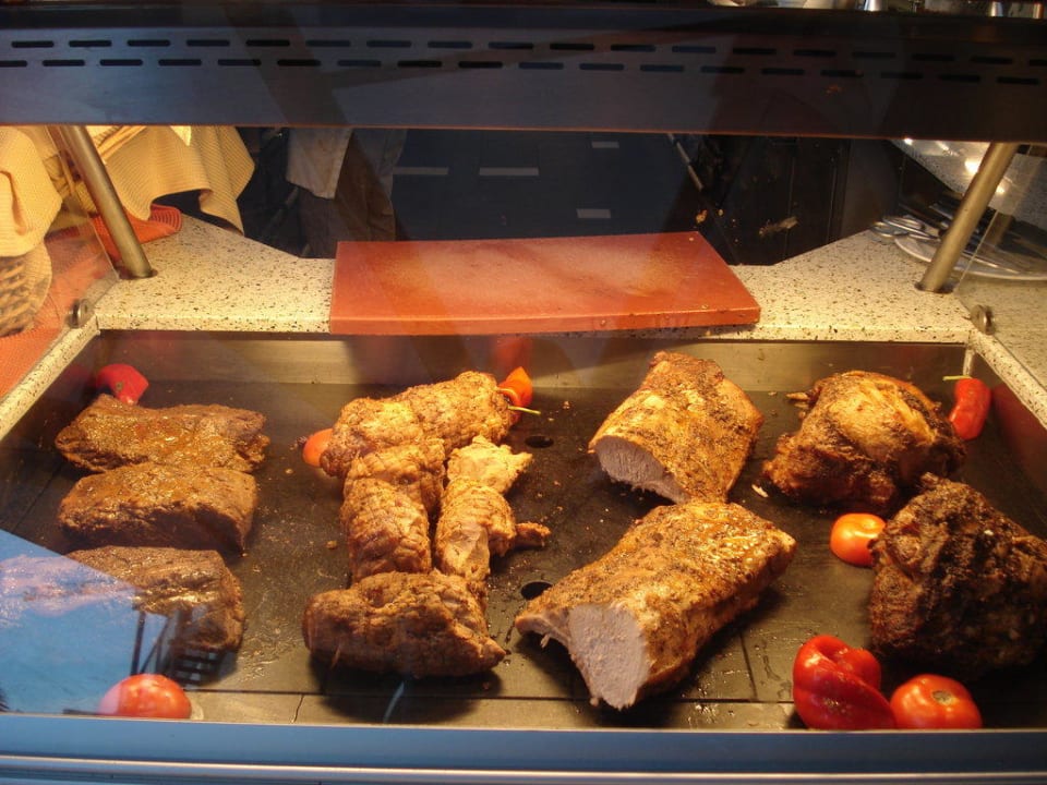 Fleisch Heisstheke Seaside Hotel Sandy Beach