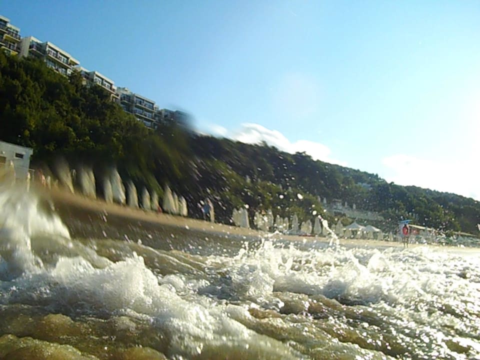 Vlny Paradise Beach Hotel