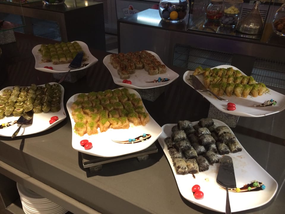 Essen The Land of Legends Kingdom Hotel