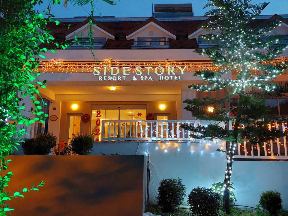 Außenansicht Side Story Resort & Spa