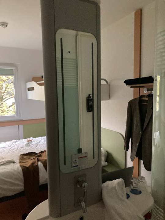 Zimmer ibis budget Köln Messe