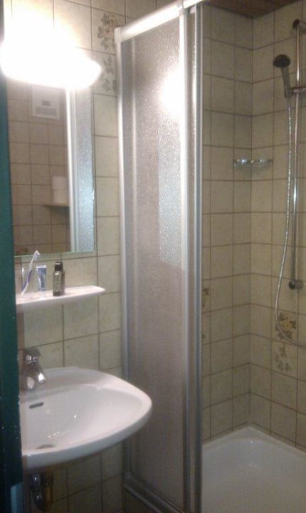 WC/Dusche Hotel zur Weinhexe