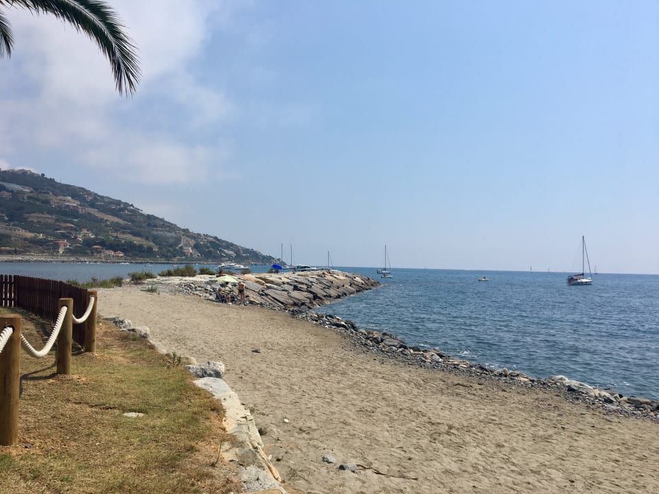 Strand Aregai Marina Hotel & Residence