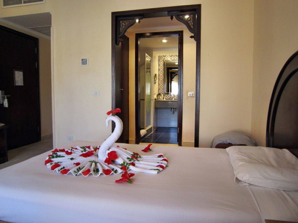 Links Eingangstür Stella Beach Resort & Spa Makadi Bay