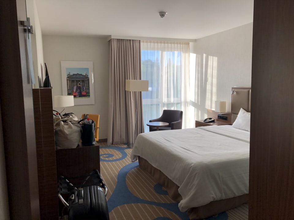 Zimmer Courtyard by Marriott Wiesbaden-Nordenstadt