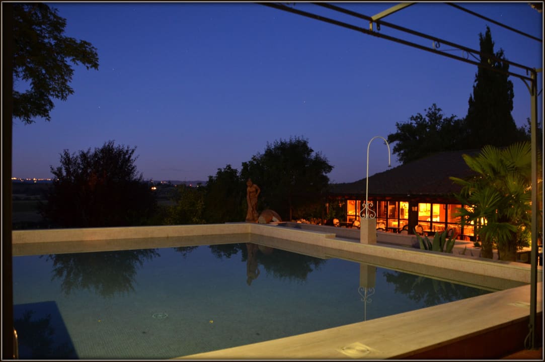 Blaue Stunde Hotel Il Pietreto