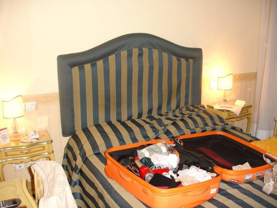 Doppelbett Villa Edera