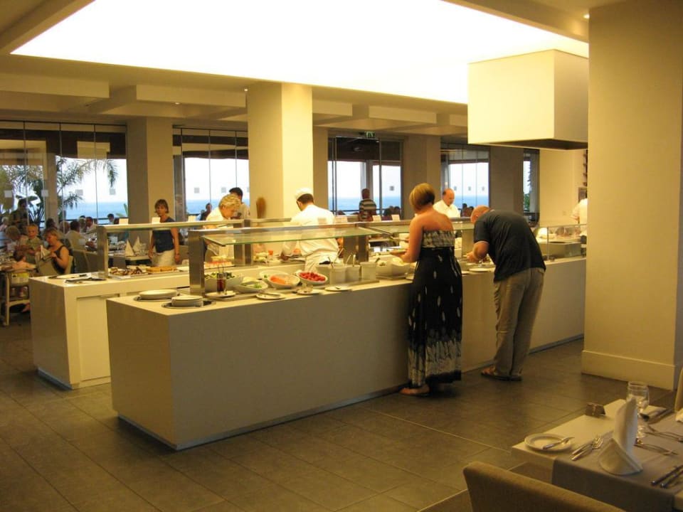 Buffet im Restaurant Hotel Capo Bay