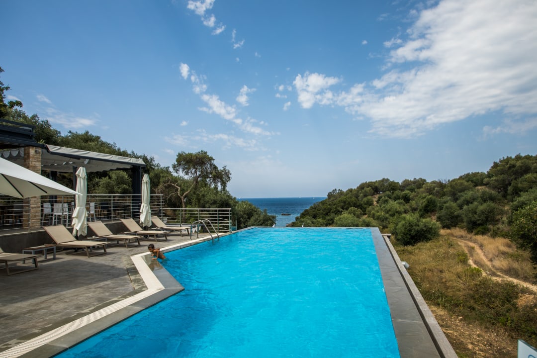 Pool Aqua Oliva Resort - Across Hotels & Resorts