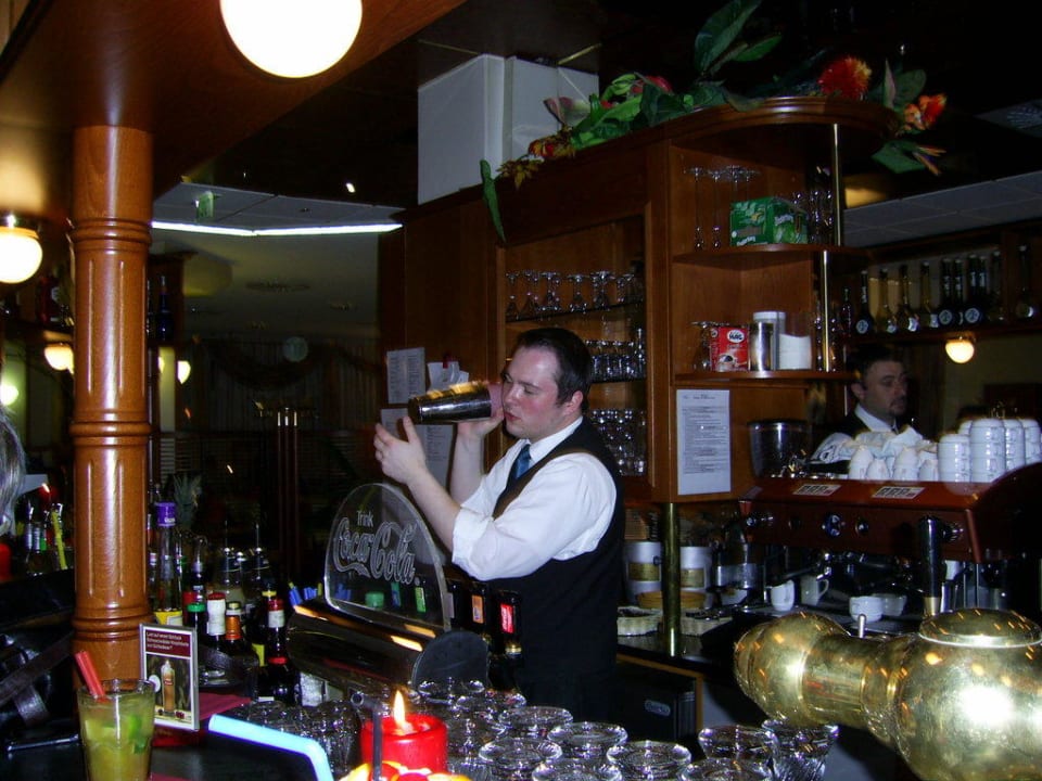 Hotelbar Novina Hotel Südwestpark