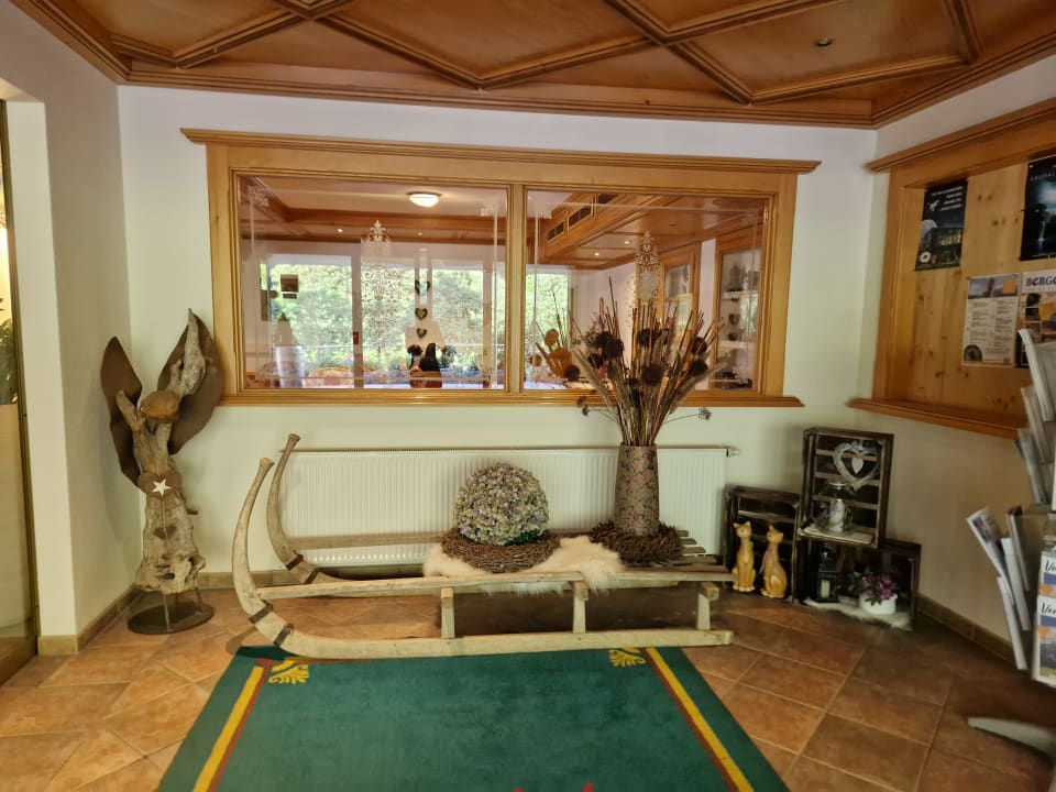 Lobby Hotel Alpenhof